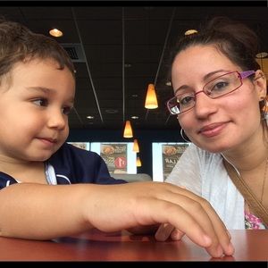 Meet your Posher, Arelis